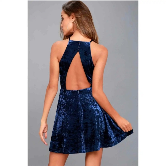 🆕Lulu's Dancing Queen Blue Velvet Skater Dress Size Small - Picture 2 of 7